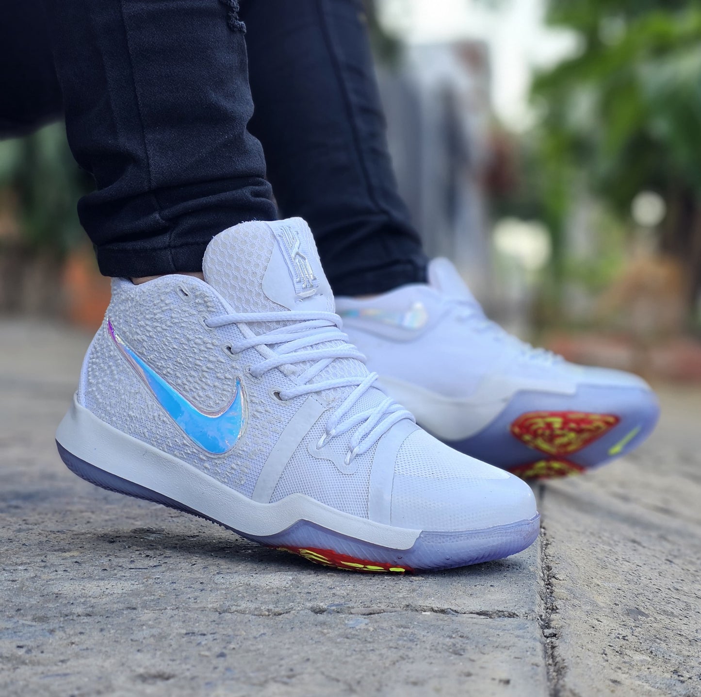 Bota Nike Kyrie +Regalo 3 Pares medias