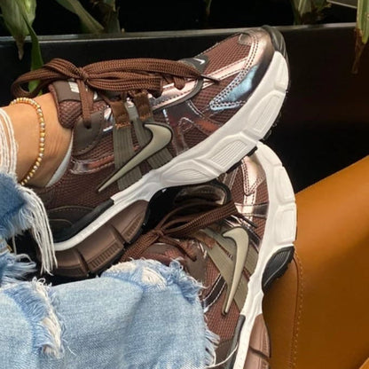 NIKE V2K MUJER - EDICIÓN LIMITADA