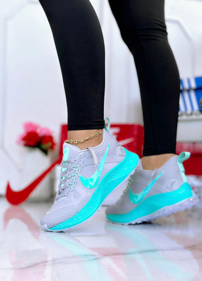 NIKE 3D