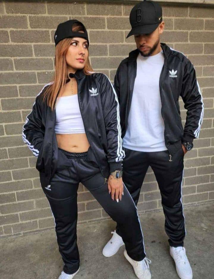 Conjunto de sudadera Adidas Tech II