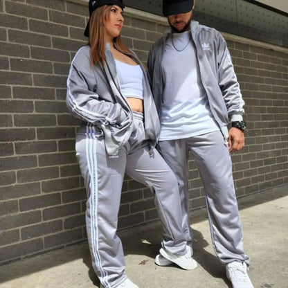 Conjunto de sudadera Adidas Tech II